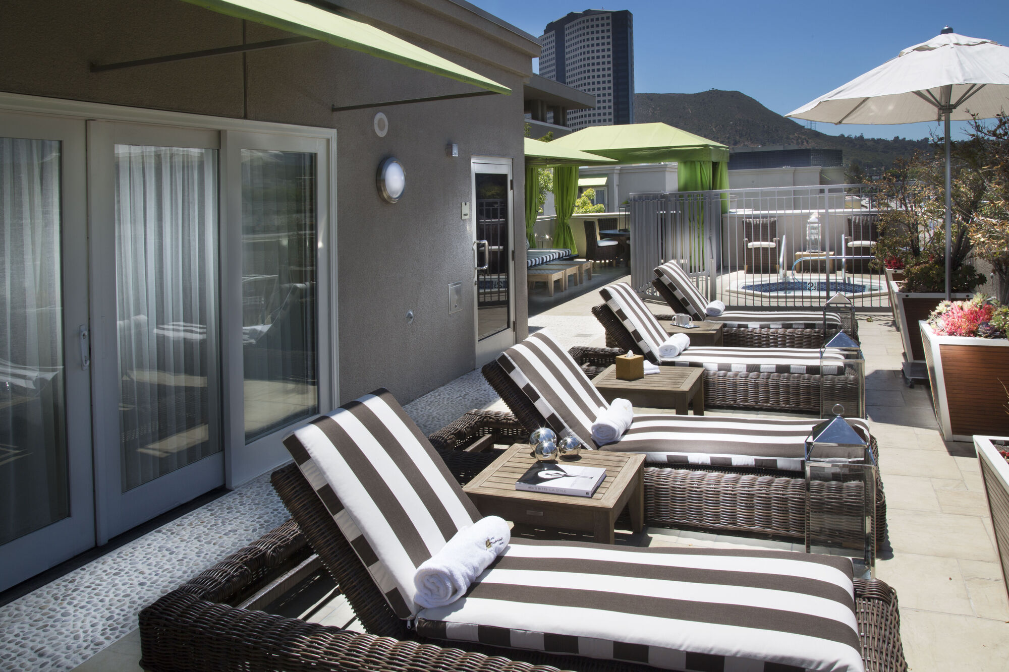 Hotel Amarano Burbank-Hollywood Ανέσεις φωτογραφία